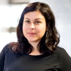 Melanie Rainer 240